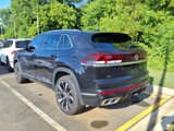 Used 2025 Volkswagen Atlas Cross Sport SEL Premium R-Line image 3