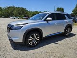 New 2025 Nissan Pathfinder Platinum image 2