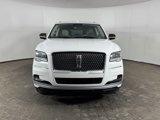 Used 2024 Lincoln Navigator Premiere image 2