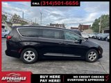 Used 2017 Chrysler Pacifica Touring-L Plus image 3