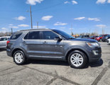 Used 2016 Ford Explorer XLT image 2