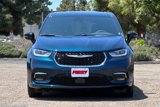 New 2025 Chrysler Pacifica Select image 3