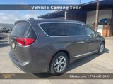 Used 2017 Chrysler Pacifica Touring-L w/ Tire & Wheel Group image 5