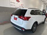 Used 2016 Mitsubishi Outlander SE image 4