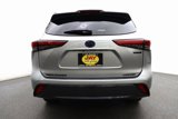 Used 2023 Toyota Highlander Limited image 6