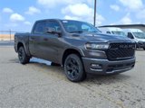 New 2026 RAM 1500 4x4 Crew Cab image 3