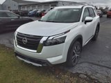 New 2025 Nissan Pathfinder Platinum image 3