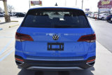 Used 2023 Volkswagen Taos SE w/ Panoramic Sunroof Package image 4