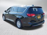 Certified 2020 Chrysler Pacifica Touring-L image 5