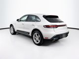 Used 2025 Porsche Macan image 3
