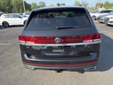 New 2025 Volkswagen Atlas SE image 2
