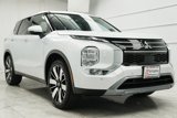 New 2025 Mitsubishi Outlander SE image 2