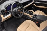 Certified 2025 Porsche Cayenne Coupe image 5