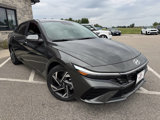 Used 2024 Hyundai Elantra SEL w/ Convenience Package image 3