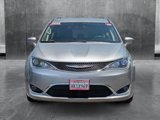 Used 2018 Chrysler Pacifica Touring-L image 2