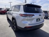 Used 2023 Jeep Grand Cherokee L Laredo image 3