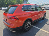 Used 2019 Volkswagen Tiguan SE w/ Panoramic Sunroof Package image 5