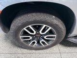 Used 2023 GMC Yukon AT4 image 3