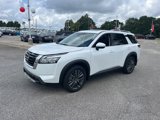 New 2025 Nissan Pathfinder SL w/ SL Premium Package image 3