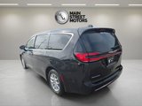 Used 2023 Chrysler Pacifica Touring-L image 3