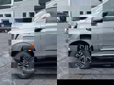 New 2025 GMC Yukon Elevation image 6