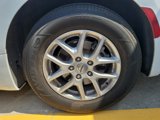 Used 2023 Chrysler Pacifica Touring-L image 4