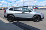 Used 2016 Jeep Cherokee Sport w/ Safety Group image 5