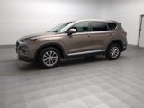 Used 2019 Hyundai Santa Fe SE image 2