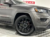 Used 2018 Jeep Grand Cherokee Altitude image 3