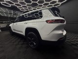 Used 2023 Jeep Grand Cherokee L Laredo image 5