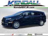 New 2025 Chrysler Pacifica Select image 1