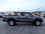 Used 2012 Toyota Tacoma 4x4 Access Cab image 2
