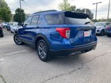 Used 2022 Ford Explorer XLT w/ Equipment Group 202A image 5