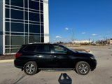 Used 2020 Nissan Pathfinder SL image 2