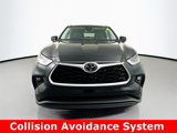 Used 2022 Toyota Highlander XLE image 3