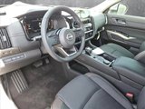 New 2025 Nissan Pathfinder Platinum image 3