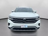 Used 2022 Volkswagen Atlas Cross Sport SE w/ Panoramic Sunroof Package image 2