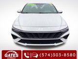 Used 2024 Hyundai Elantra SEL image 2