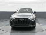 Used 2022 Audi SQ5 Premium Plus w/ Premium Plus Package image 2