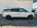 New 2025 Kia Carnival SX image 4