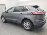 Used 2023 Ford Edge SEL image 3