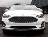 Used 2020 Ford Fusion Titanium image 2