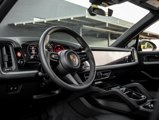 Certified 2025 Porsche Cayenne image 4