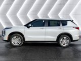 New 2024 Mitsubishi Outlander ES image 3