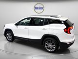 Used 2022 GMC Terrain SLT image 3
