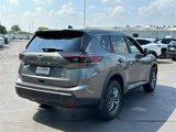 New 2026 Nissan Rogue S image 4