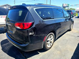 Used 2018 Chrysler Pacifica Touring Plus w/ Tire & Wheel Group image 2