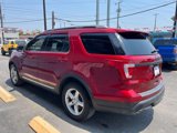 Used 2018 Ford Explorer XLT w/ Equipment Group 202A image 4