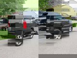 Used 2016 Chevrolet Suburban LT image 4