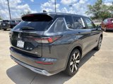 New 2025 Mitsubishi Outlander SE image 5